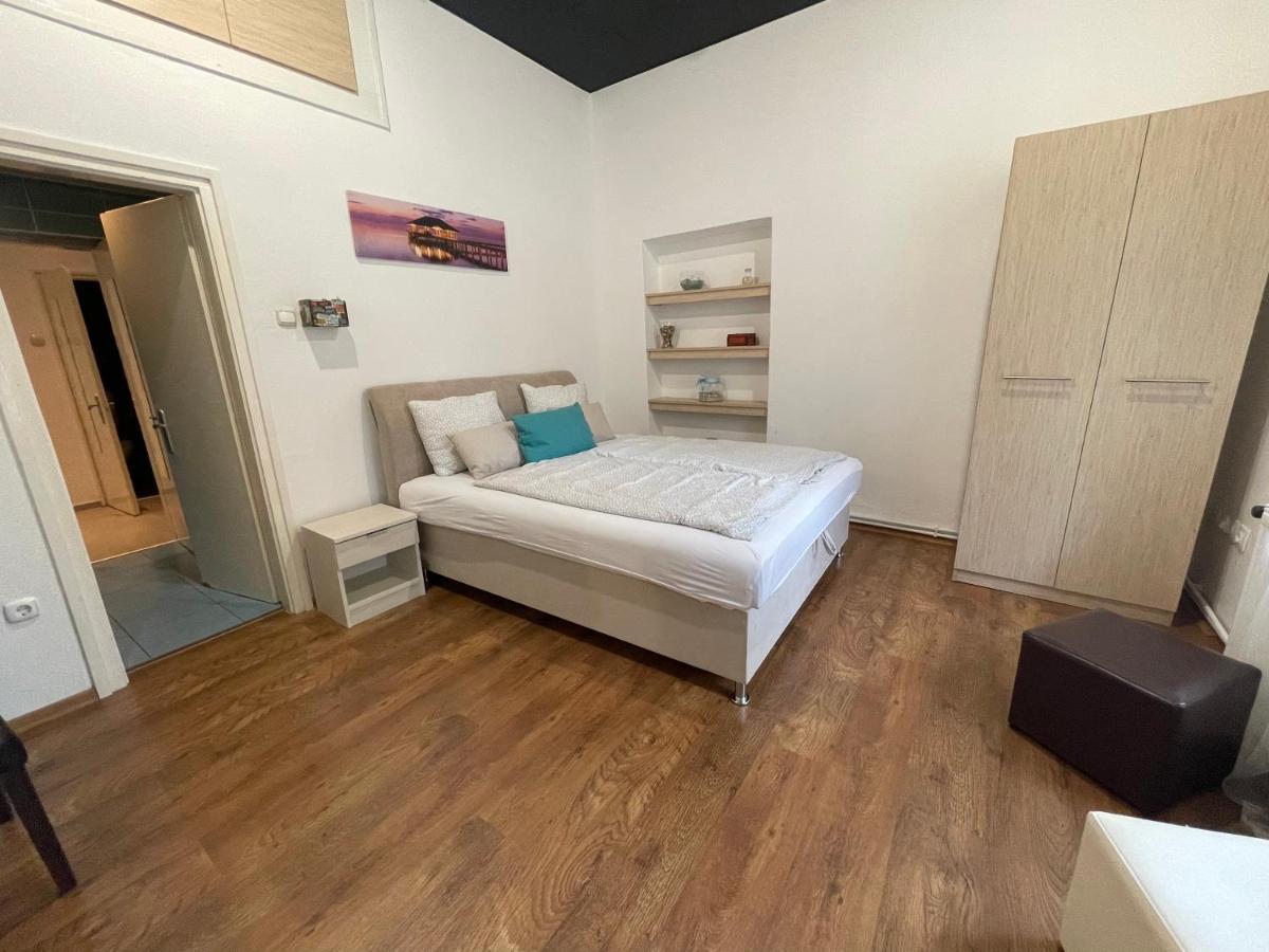 Smeraldo Apartmanok Siófok Exterior foto